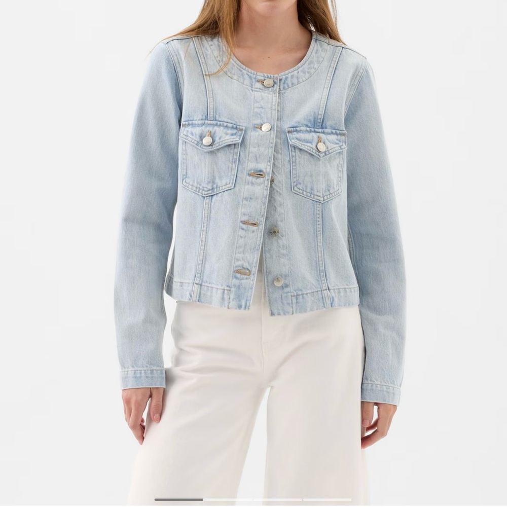 Women’s Denim Collarless Jacket NWT Size M
